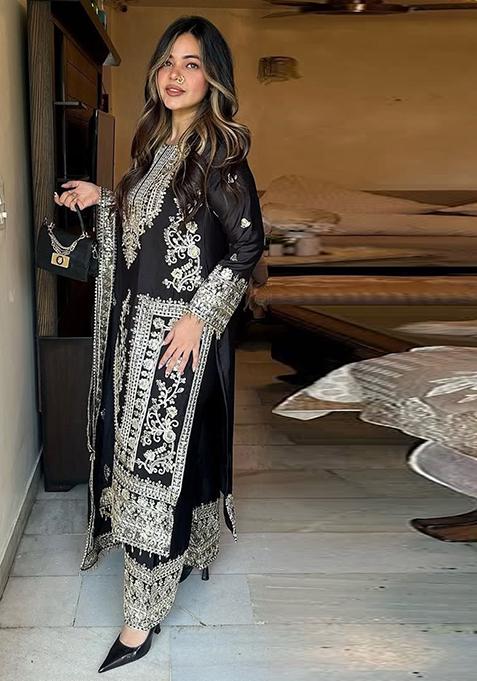 Black Embroidered Chinon Pakistani Salwar Kameez