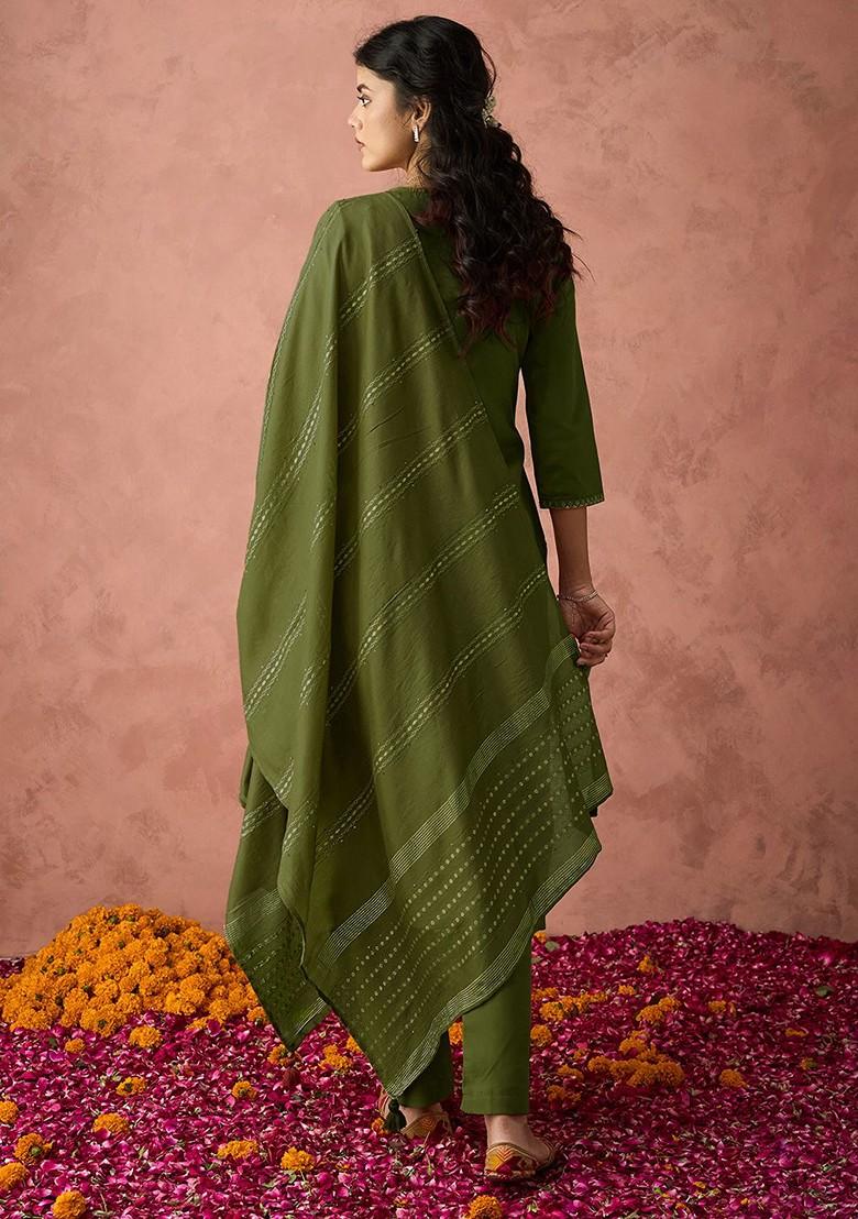 Green Embroidered Poly Blend Salwar Kameez With Dupatta