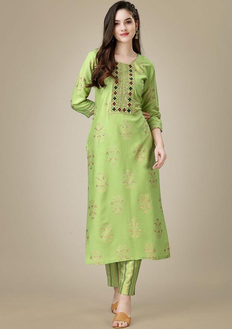 Green Floral Embroidered Poly Blend Salwar Kameez With Dupatta