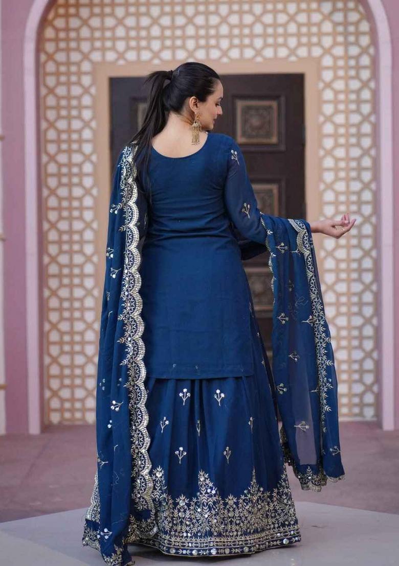 Maroon Embroidered Velvet Salwar Kameez With Dupatta