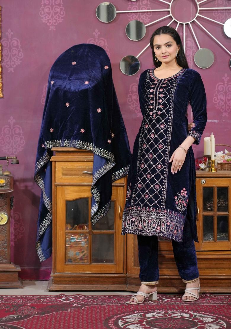 Purple Embroidered Georgette Salwar Kameez With Dupatta
