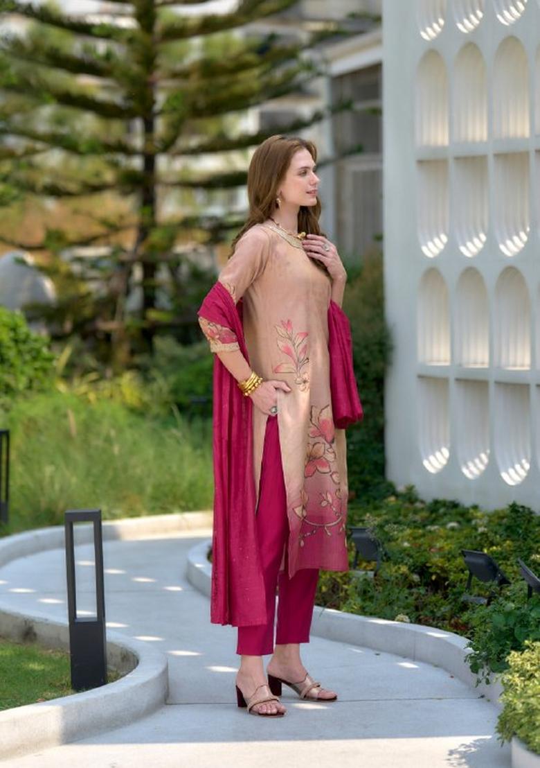 Peach Floral Print Tissue Salwar Kameez With Dupatta