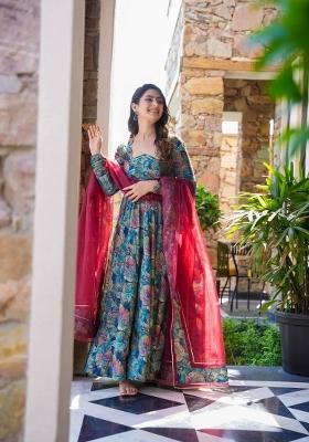 Multi Digital Print Muslin Salwar Kameez With Dupatta