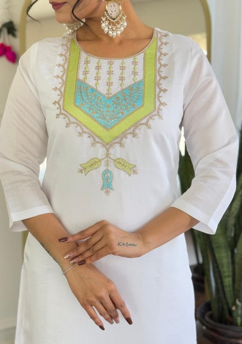 Cream Embroidered Georgette Salwar Kameez With Dupatta