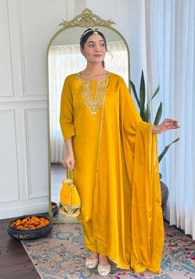 Pink Embroidered Cotton Blend Salwar Kameez With Dupatta