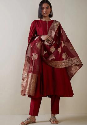 Yellow Embroidered Cotton Blend Salwar Kameez With Dupatta