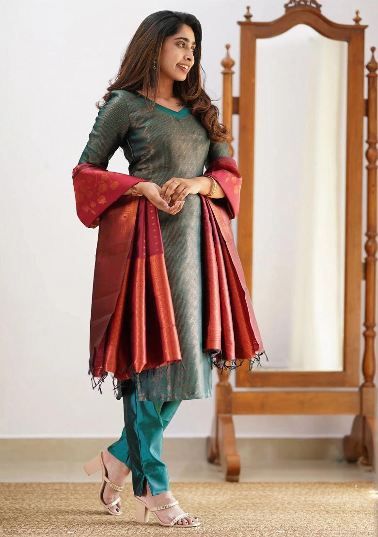 Pink Solid Silk Salwar Kameez With Dupatta