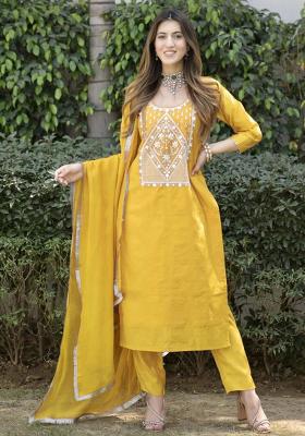 Yellow Embroidered Cotton Blend Salwar Kameez With Dupatta