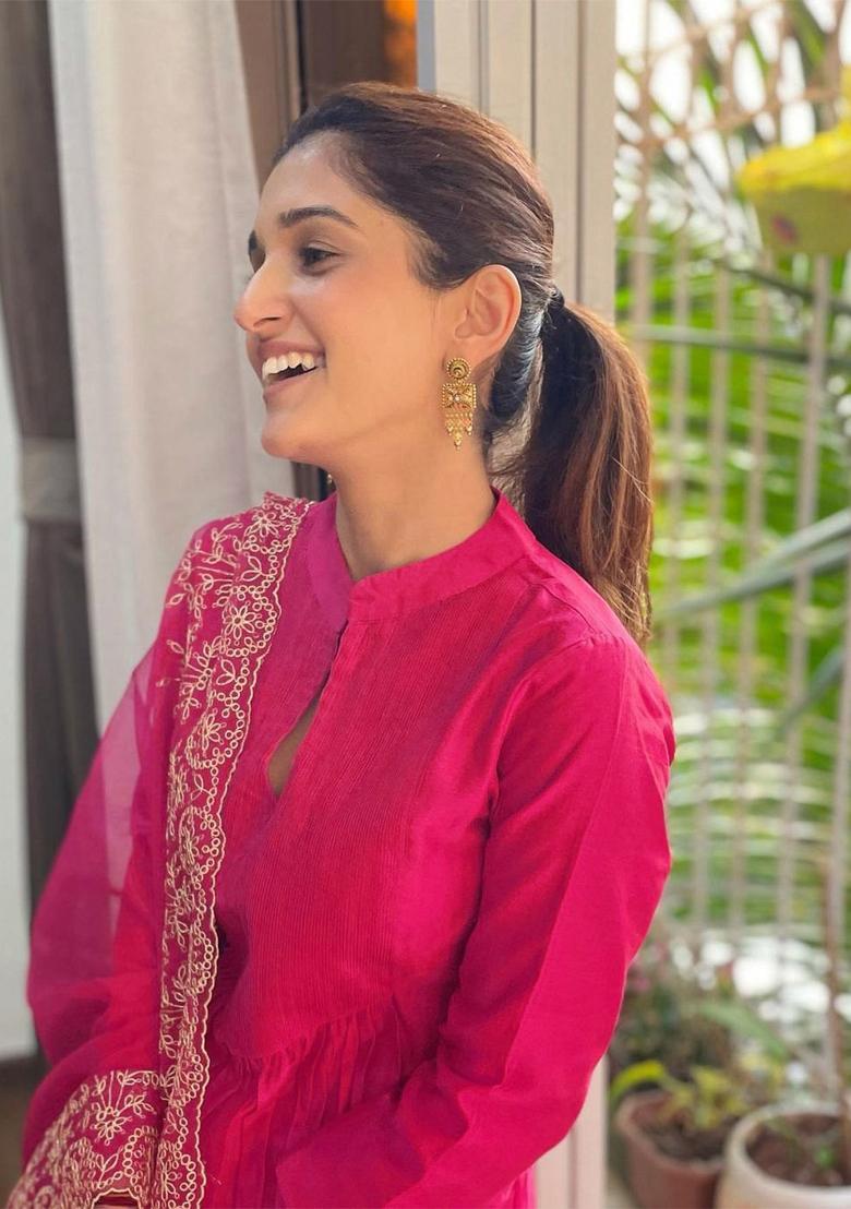 Pink Embroidered Cotton Blend Salwar Kameez With Dupatta