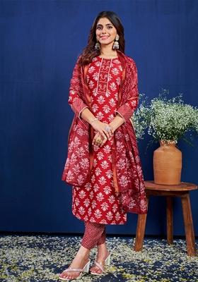 Maroon Embroidered Rayon Salwar Kameez With Dupatta