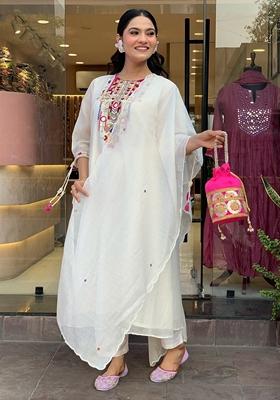 Off White Embroidered Chanderi Salwar Kameez With Dupatta