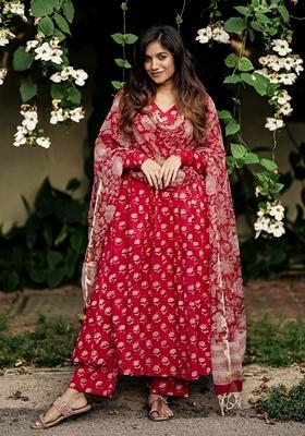 Red Printed Viscose Salwar Kameez With Dupatta