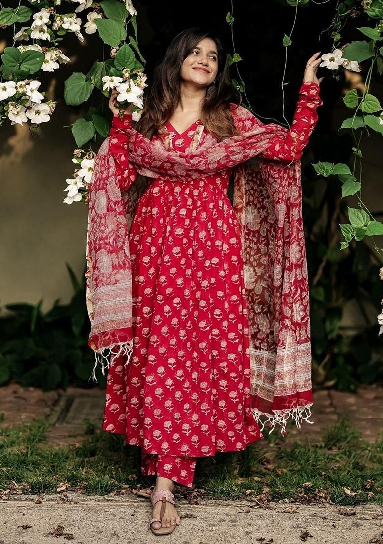 Red Printed Viscose Salwar Kameez With Dupatta