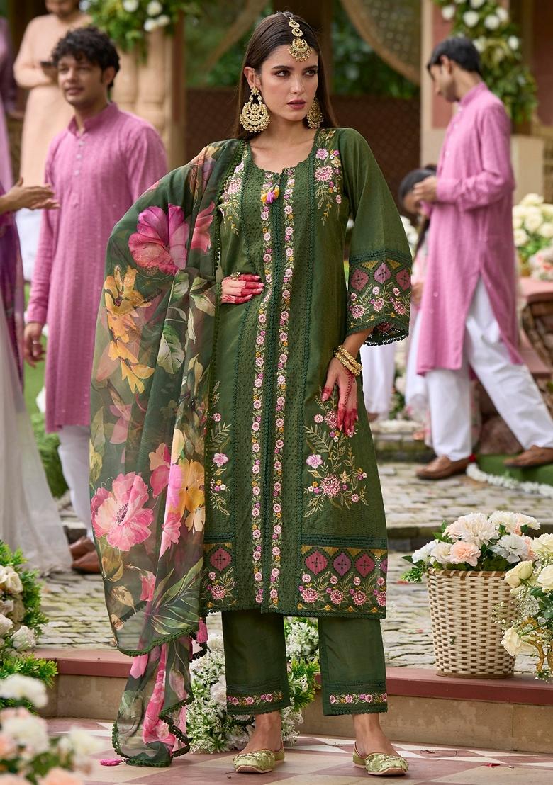 Green Embroidered Silk Blend Salwar Kameez With Dupatta