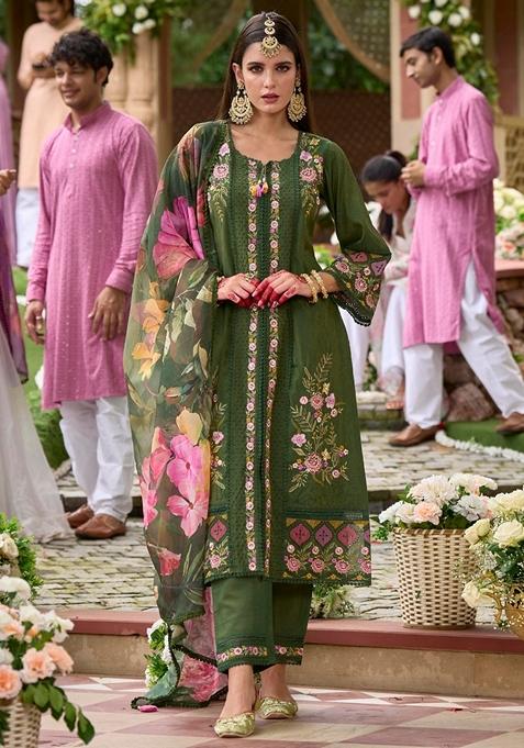 Green Embroidered Silk Blend Salwar Kameez With Dupatta