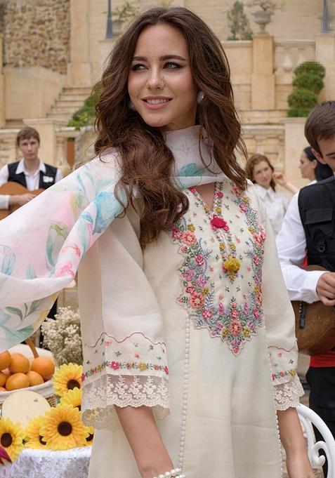 Off White Embroidered Silk Blend Salwar Kameez With Dupatta