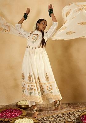 Off White Printed Pure Cotton Salwar Kameez With Dupatta