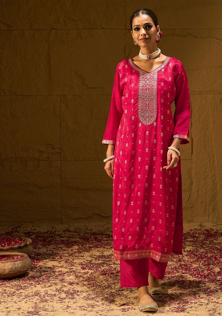 Magenta Embroidered Silk Blend Salwar Kameez With Dupatta