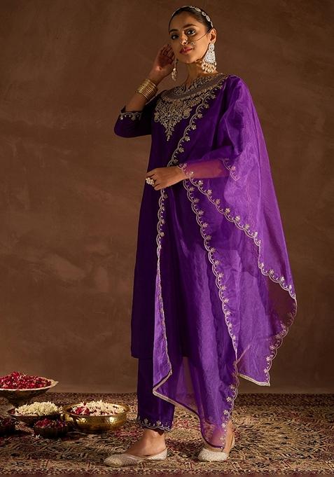Purple Embroidered Silk Blend Salwar Kameez With Dupatta