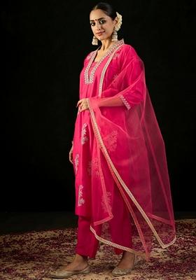 Magenta Embroidered Silk Blend Salwar Kameez With Dupatta