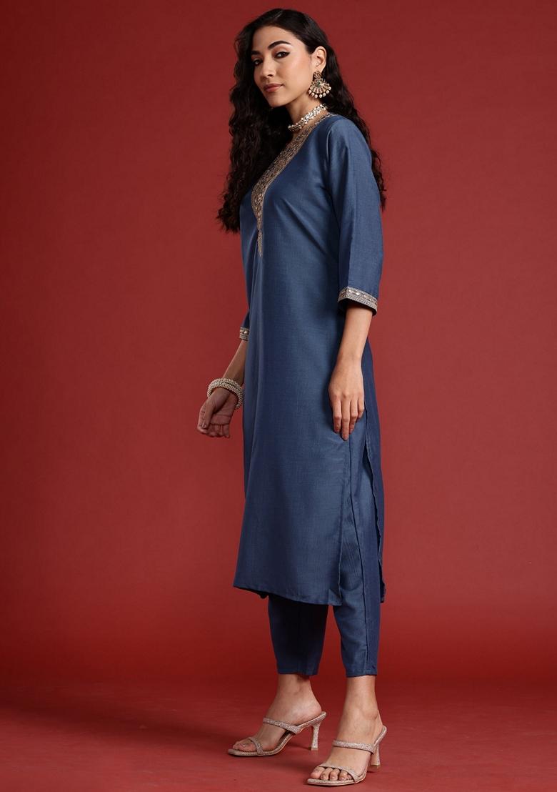 Grey Embroidered Silk Blend Salwar Kameez With Dupatta