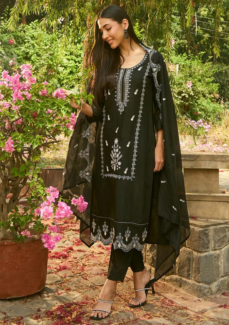 Black Embroidered Silk Blend Salwar Kameez With Dupatta
