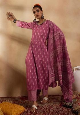 Pink Printed Pure Cotton Salwar Kameez With Dupatta