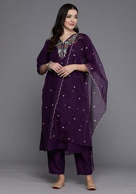 Purple Embroidered Silk Blend Salwar Kameez With Dupatta