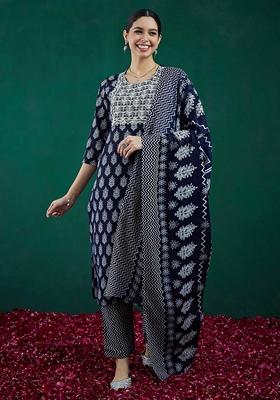 Blue Printed Cotton Blend Salwar Kameez With Dupatta