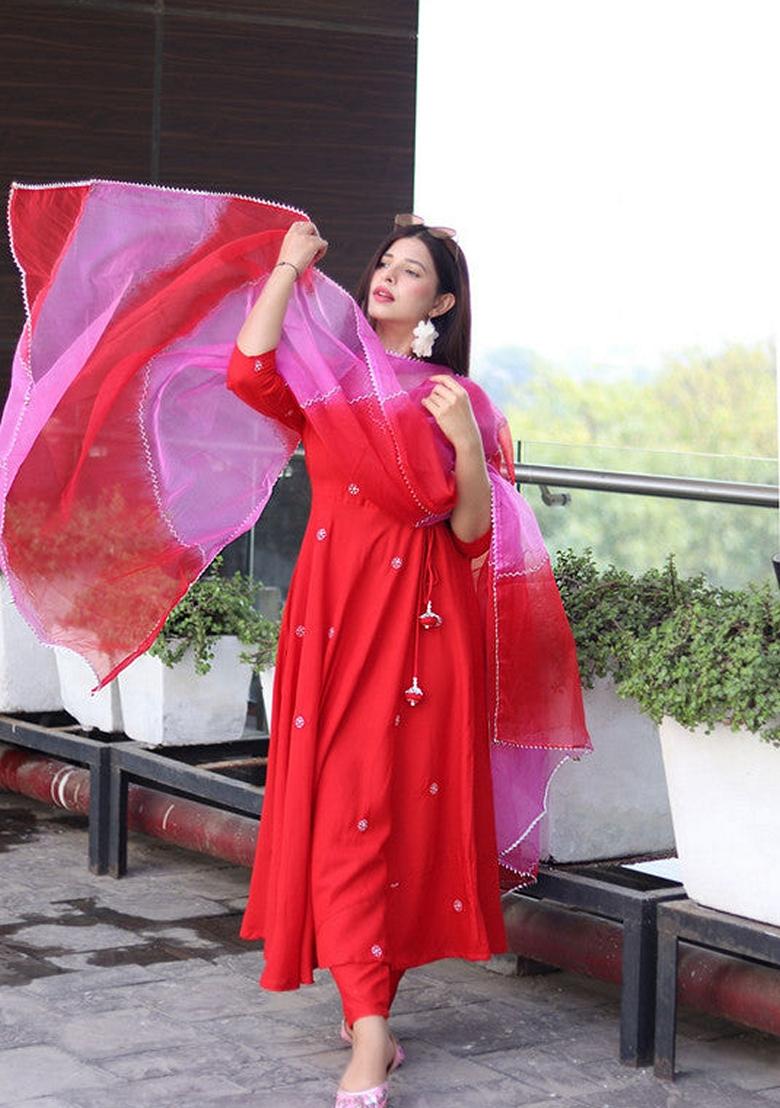 Red Embroidered Viscose Salwar Kameez With Dupatta