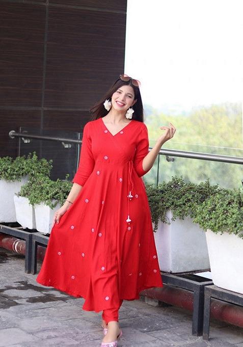 Red Embroidered Viscose Salwar Kameez With Dupatta