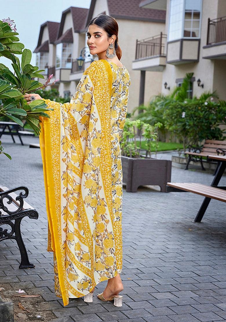 Yellow Printed Cotton Blend Salwar Kameez With Dupatta