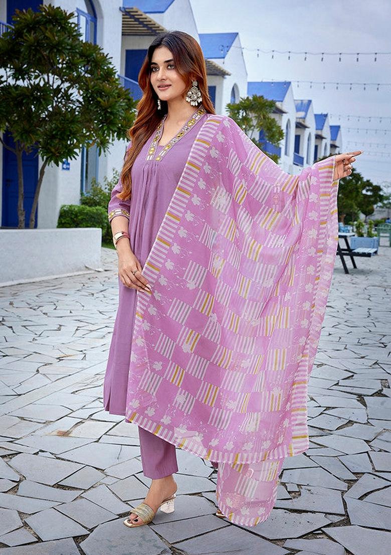 Lavender Solid Viscose Salwar Kameez With Dupatta