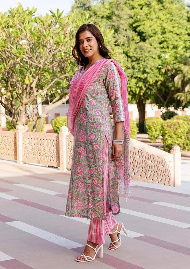 Pink Printed Cotton Salwar Kameez With Dupatta