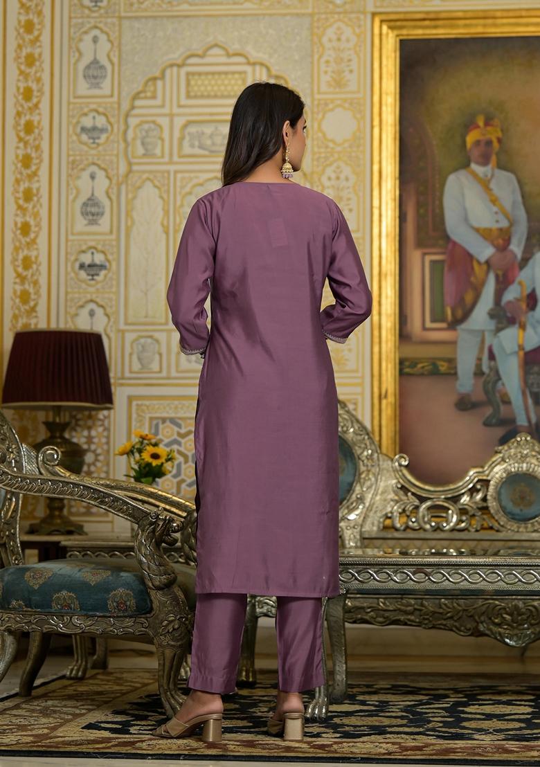 Onion Pink Embroidered Viscose Salwar Kameez With Dupatta