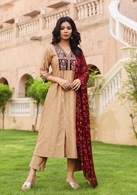 Gold Printed Cotton Salwar Kameez With Dupatta