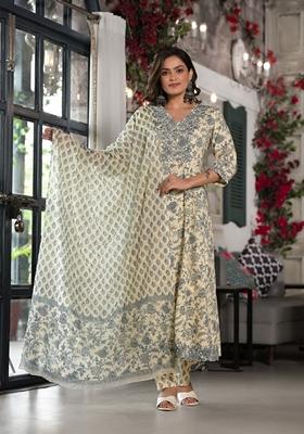 Grey Printed Rayon Salwar Kameez With Dupatta