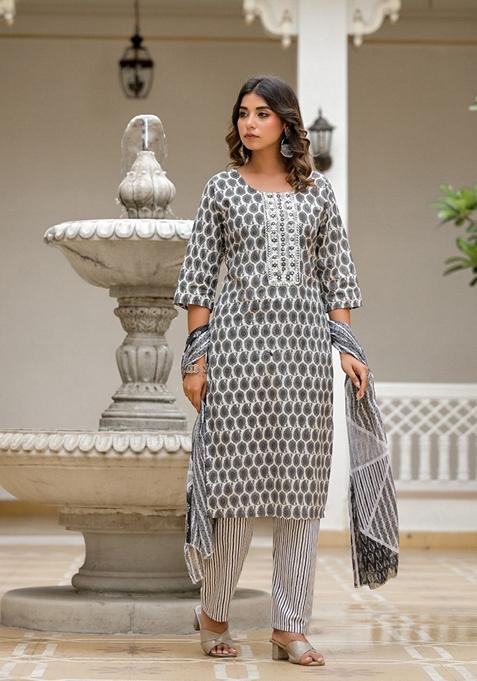Grey Printed Cotton Salwar Kameez With Dupatta