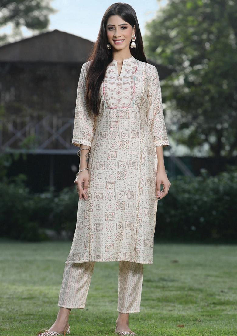Off White Printed Muslin Salwar Kameez With Dupatta
