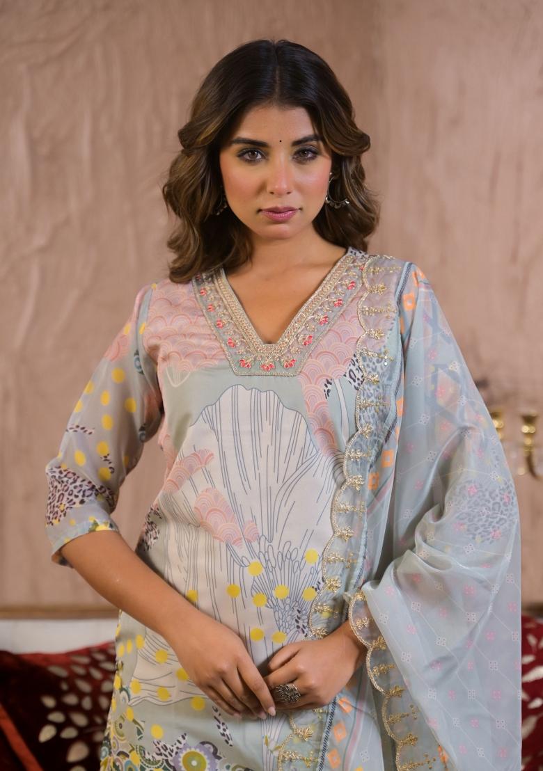 Grey Embroidererd Organza Salwar Kameez With Dupatta