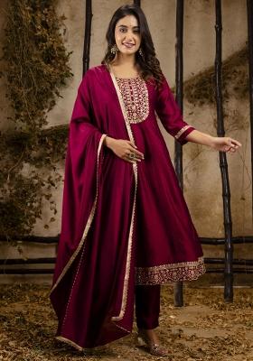 Maroon Embroidererd Silk Blend Anarkali Set With Dupatta
