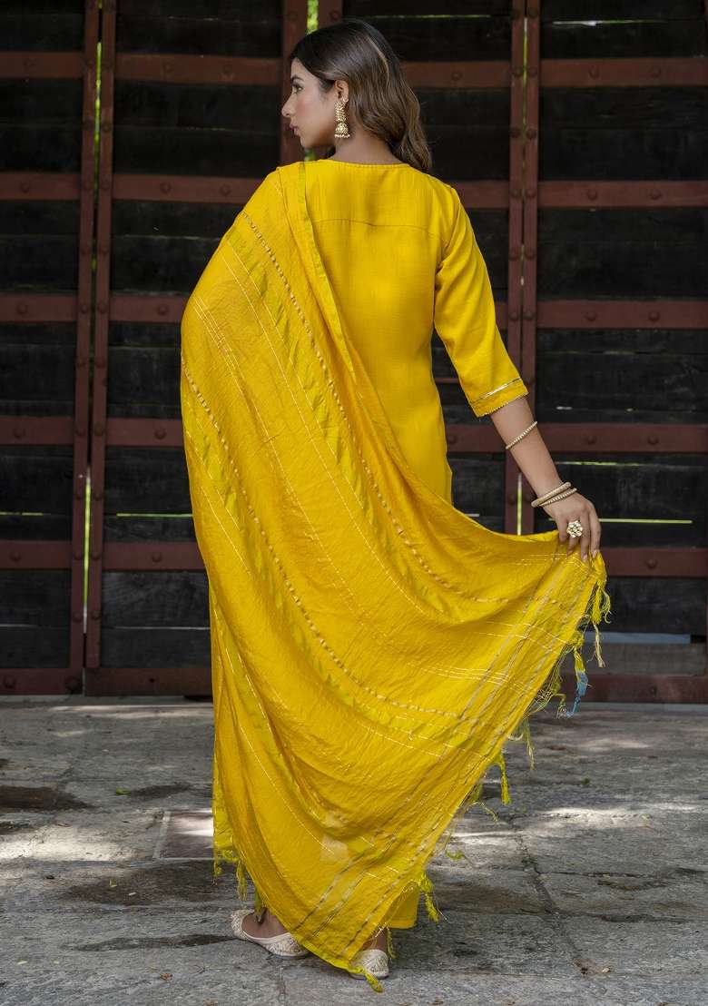 Yellow Embroidered Chinon Straight Kurta Set - Indya