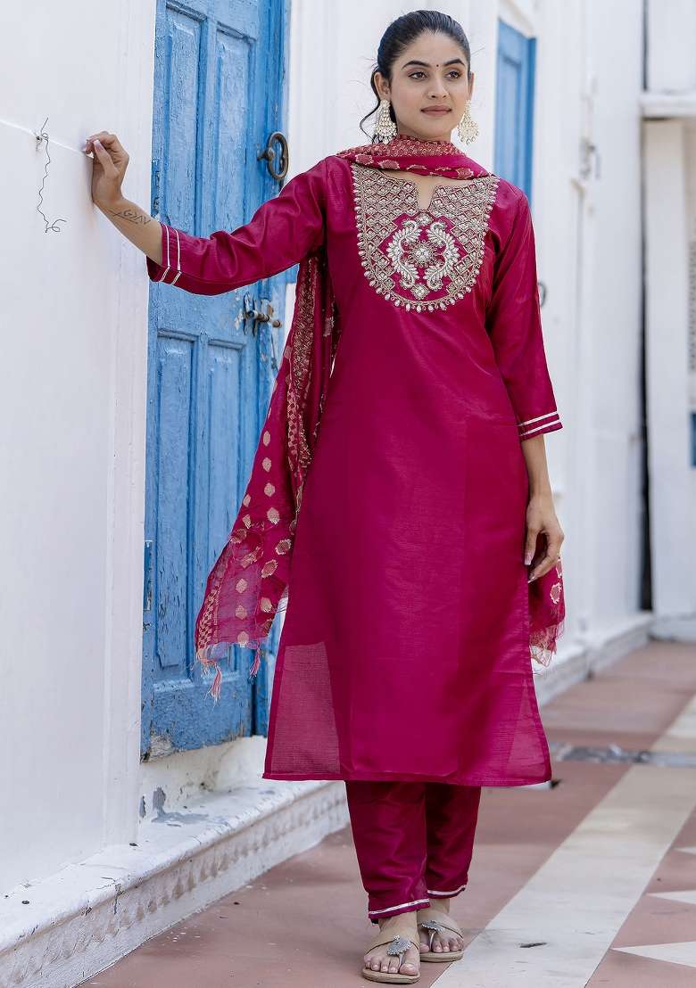Red Embroidered Blended Straight Kurta Set - Indya