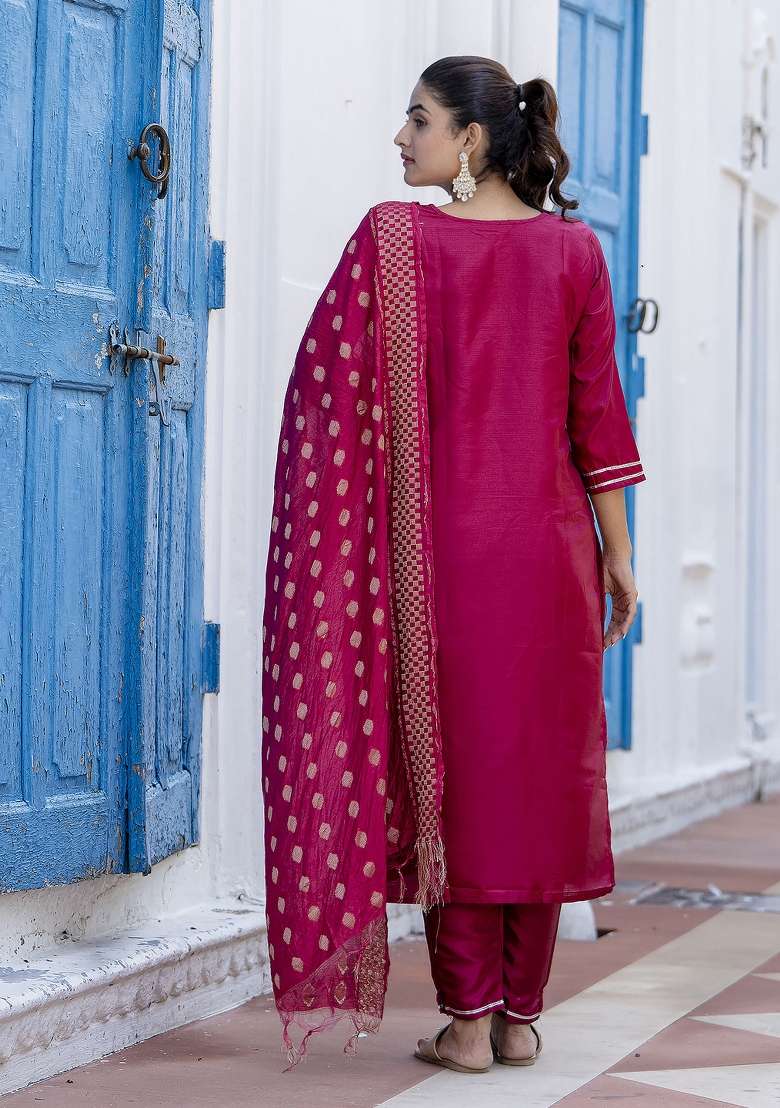 Red Embroidered Blended Straight Kurta Set - Indya