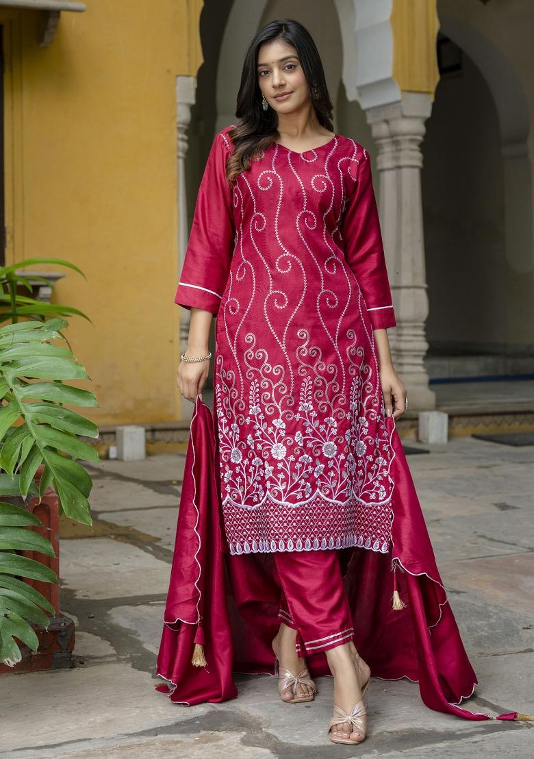 Red Embroidered Cotton Blend Salwar Kameez With Dupatta