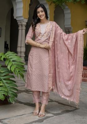 Peach Embroidered Chanderi Salwar Kameez With Dupatta
