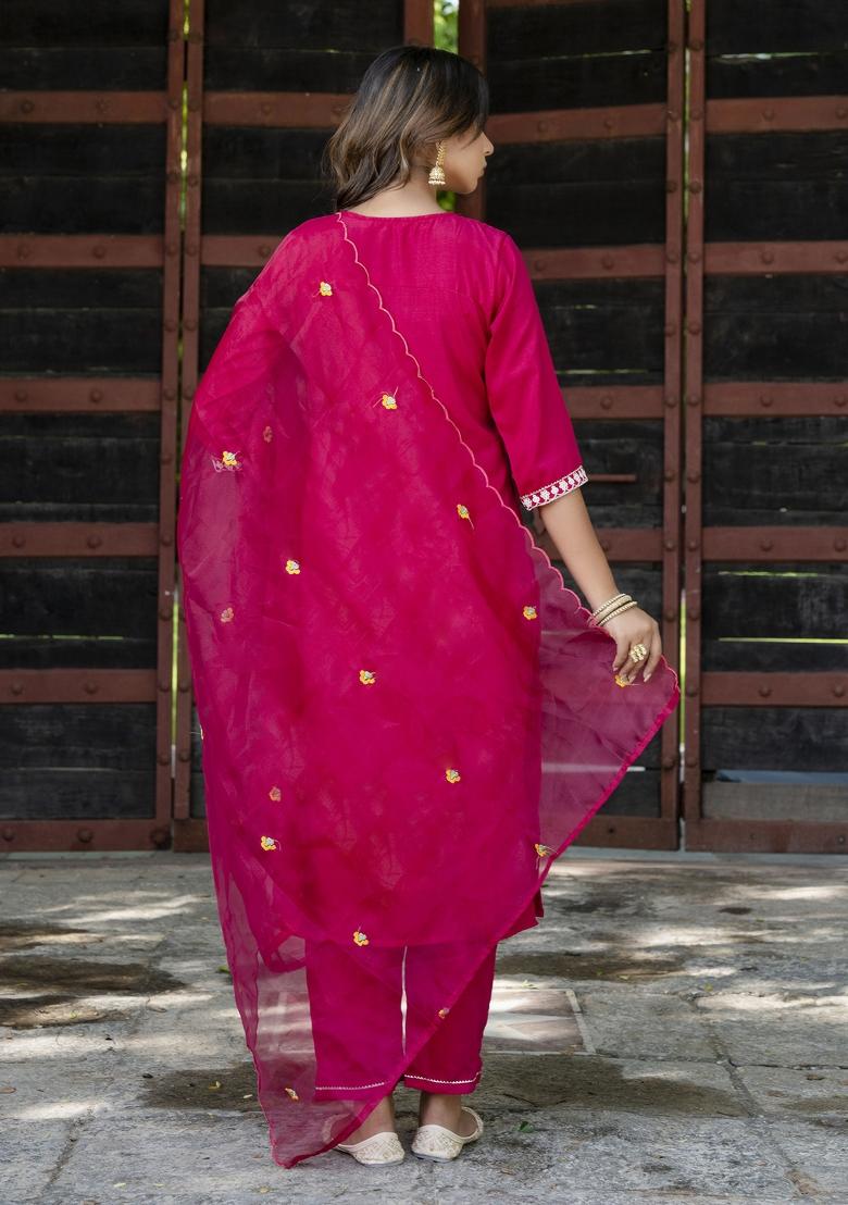 Pink Embroidered Silk Blend Salwar Kameez With Dupatta