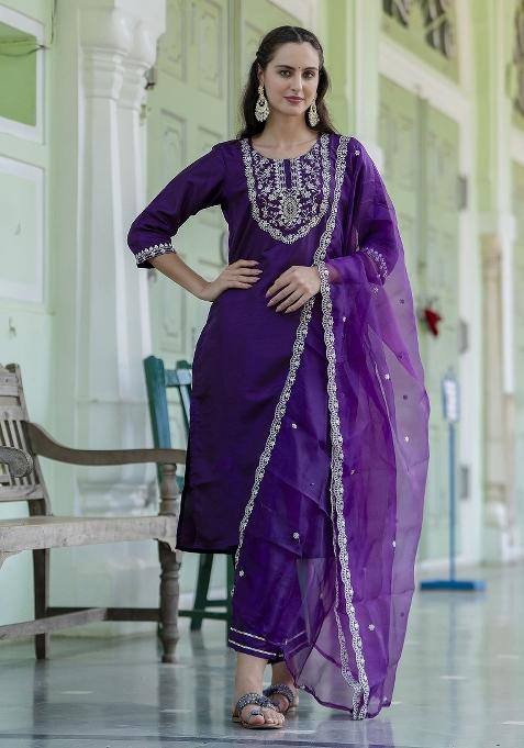 Purple Embroidered Silk Blend Salwar Kameez With Dupatta