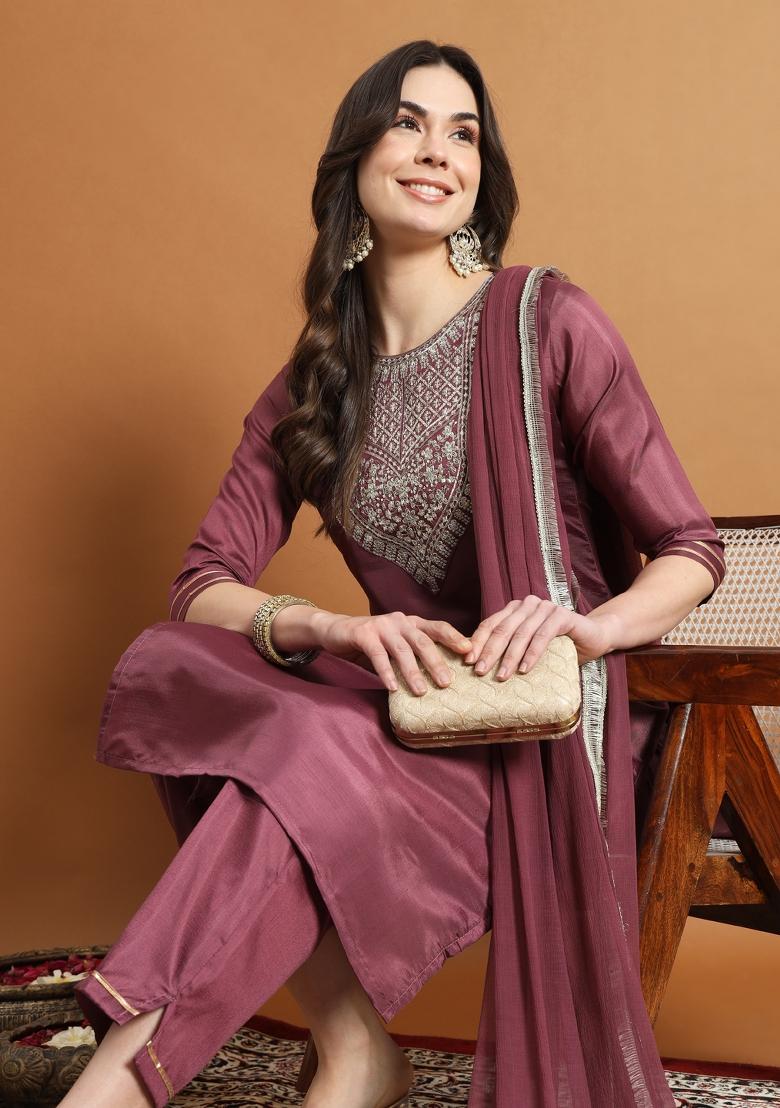 Magenta Embroidered Silk Blend Salwar Kameez With Dupatta