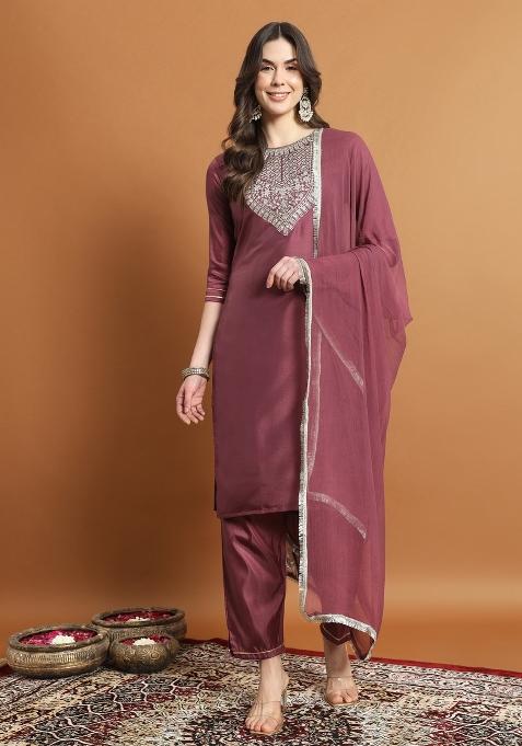 Magenta Embroidered Silk Blend Salwar Kameez With Dupatta
